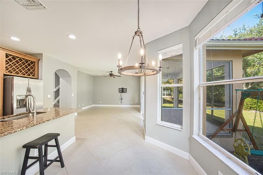 8306 Sumner AVE-18