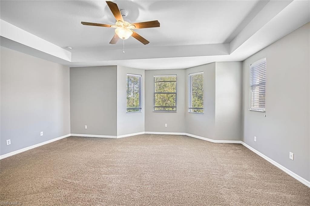 8306 Sumner AVE-39