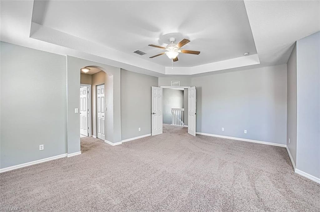 8306 Sumner AVE-34