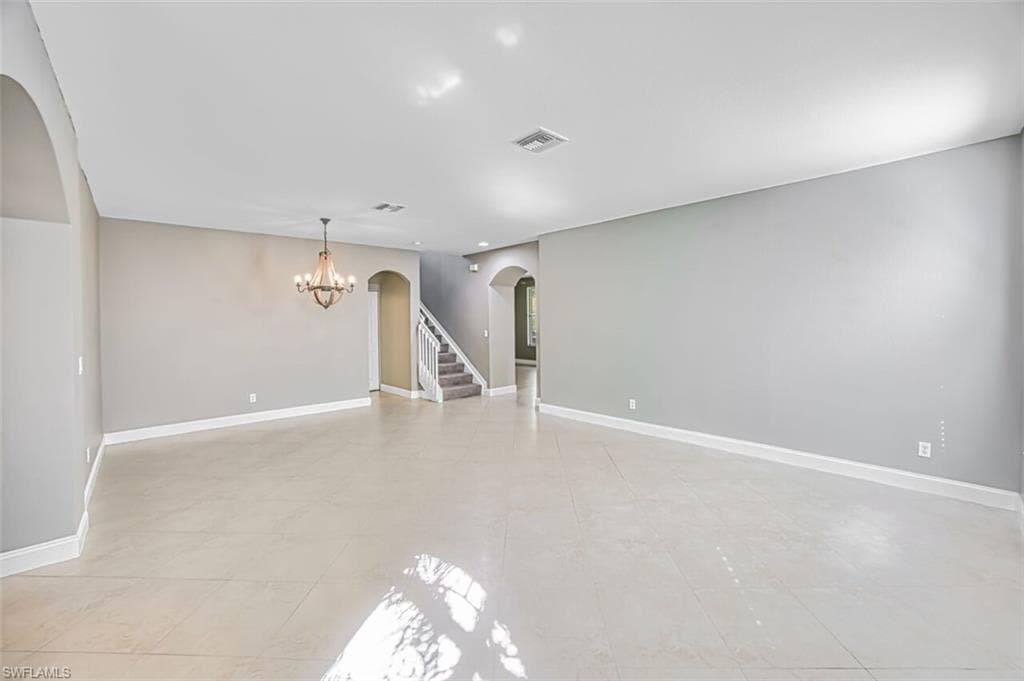 8306 Sumner AVE-7