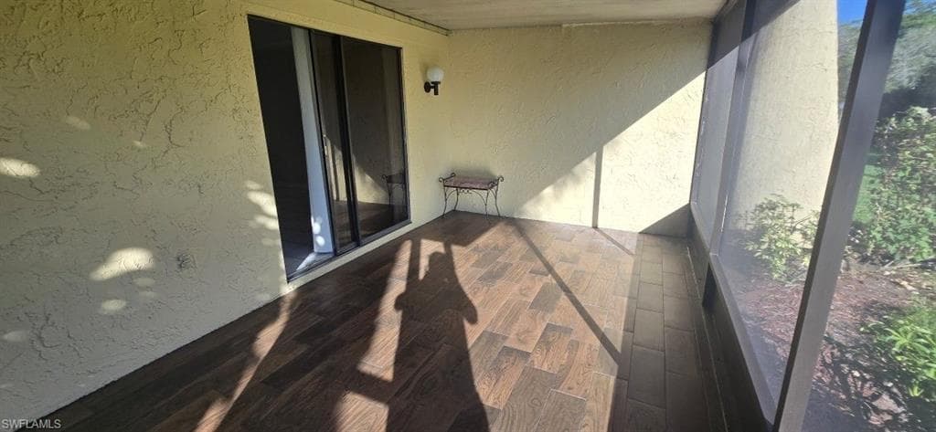 925 Palm View DR # 121, NAPLES FL 34110-5