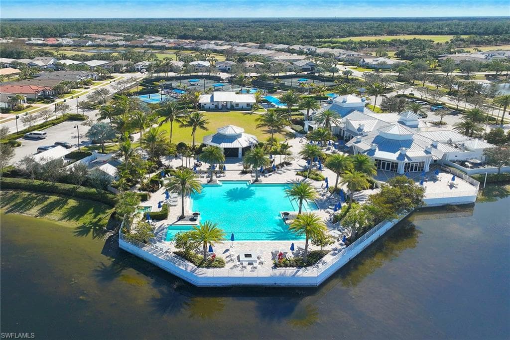 9395 Greyhawk TRL, NAPLES FL 34120-22