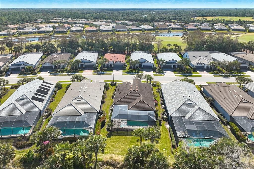 9395 Greyhawk TRL, NAPLES FL 34120-21