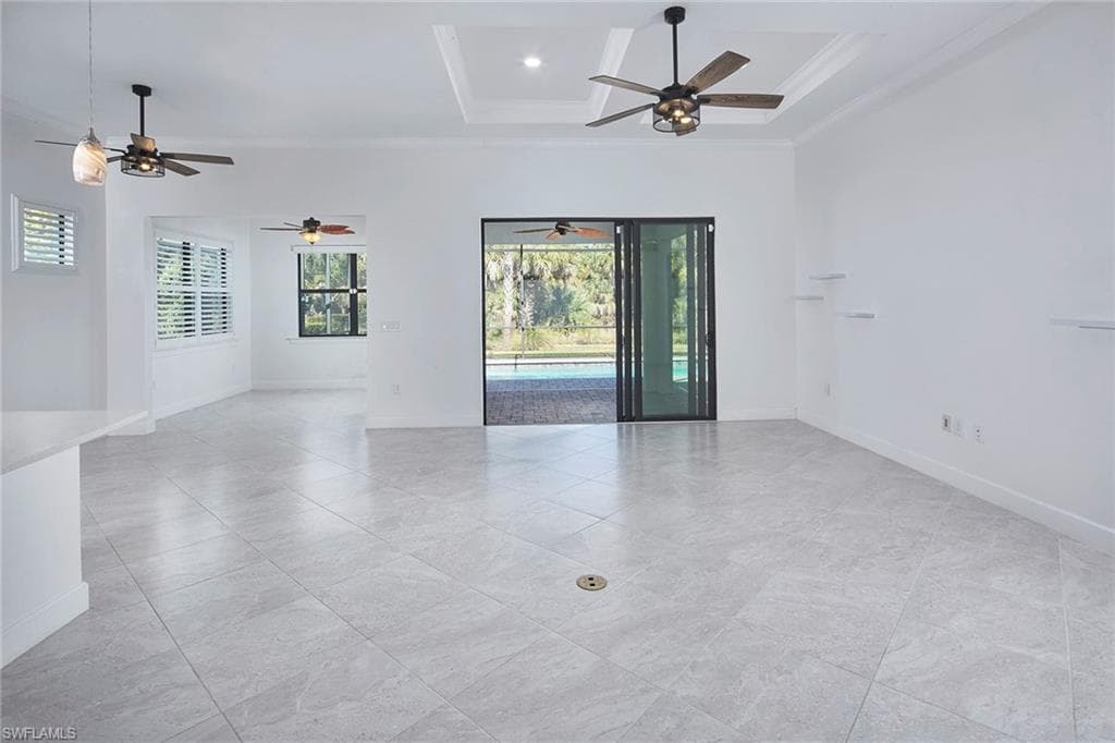 9395 Greyhawk TRL, NAPLES FL 34120-3