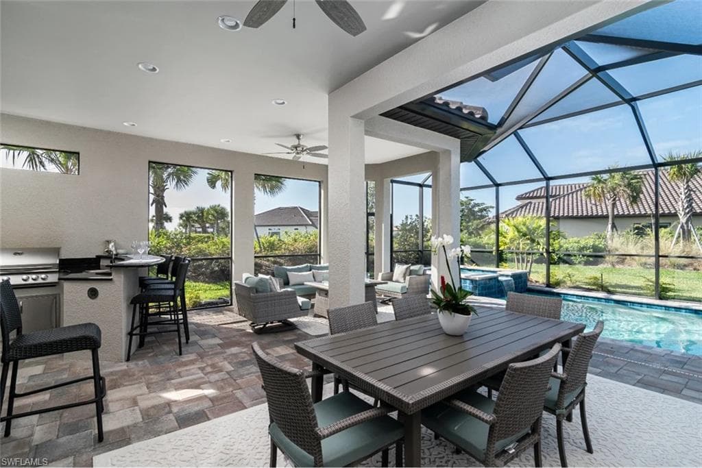 9451 Montelanico LOOP, NAPLES FL 34119-1