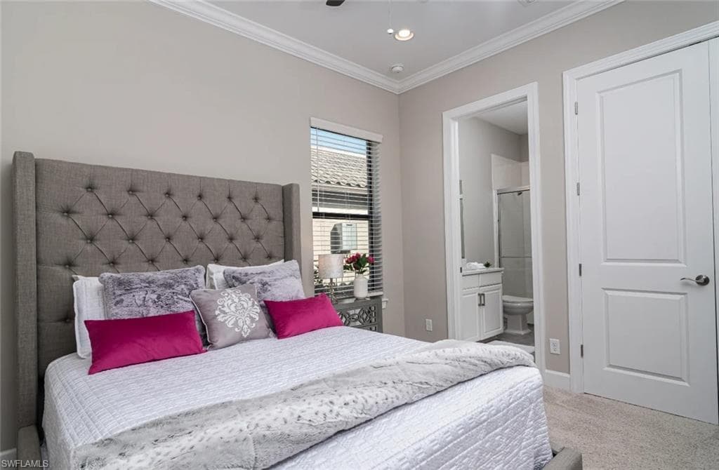 9451 Montelanico LOOP, NAPLES FL 34119-11