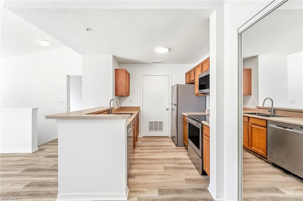 14890 Pleasant Bay LN # 3202, NAPLES FL 34119-5