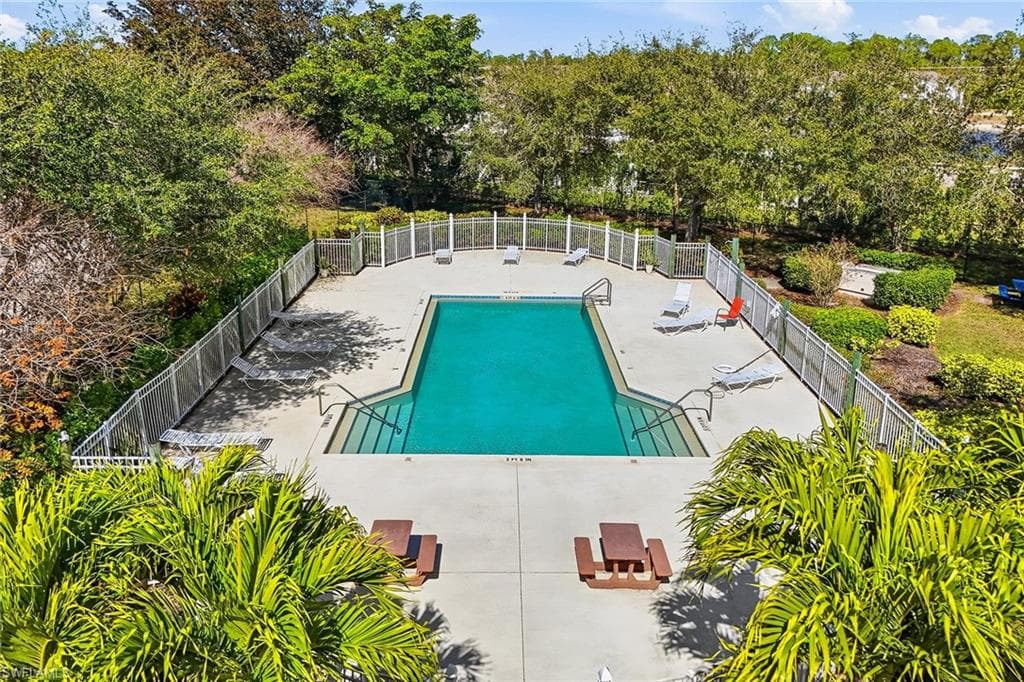 14890 Pleasant Bay LN # 3202, NAPLES FL 34119-19