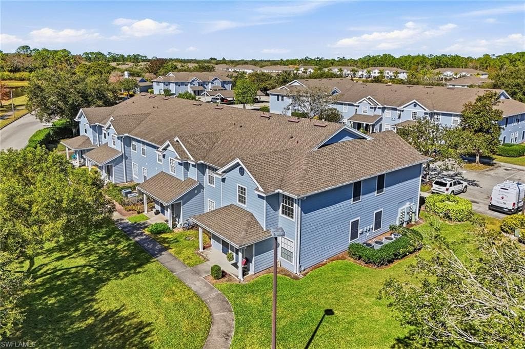 14890 Pleasant Bay LN # 3202, NAPLES FL 34119-18