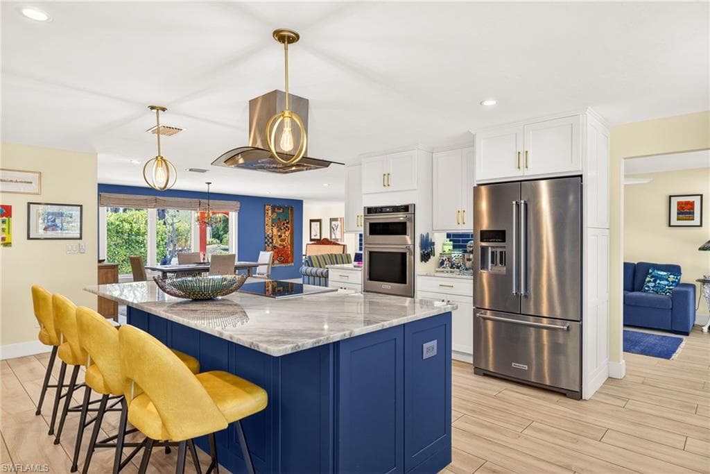 1065 Fish Crow RD, SANIBEL FL 33957-15