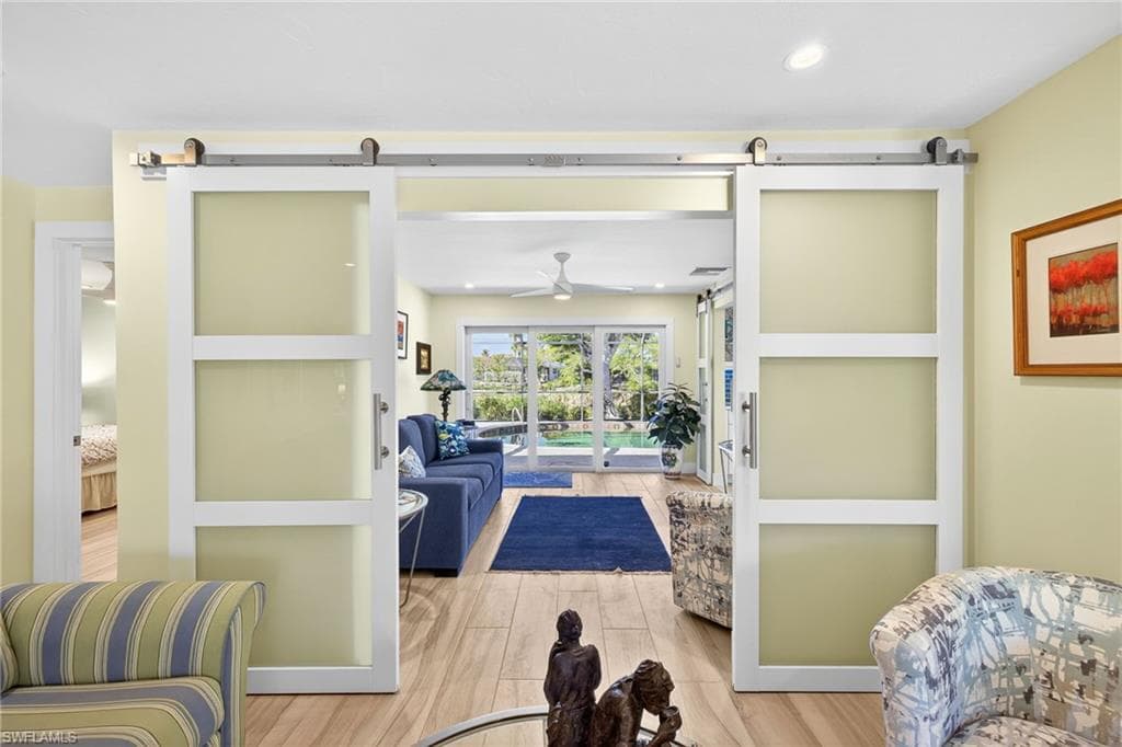 1065 Fish Crow RD, SANIBEL FL 33957-4
