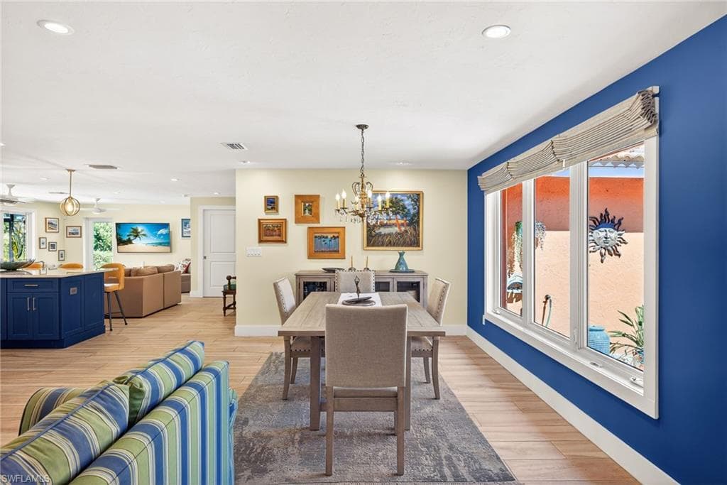 1065 Fish Crow RD, SANIBEL FL 33957-13