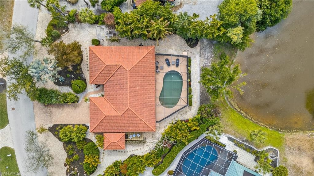 1065 Fish Crow RD, SANIBEL FL 33957-47