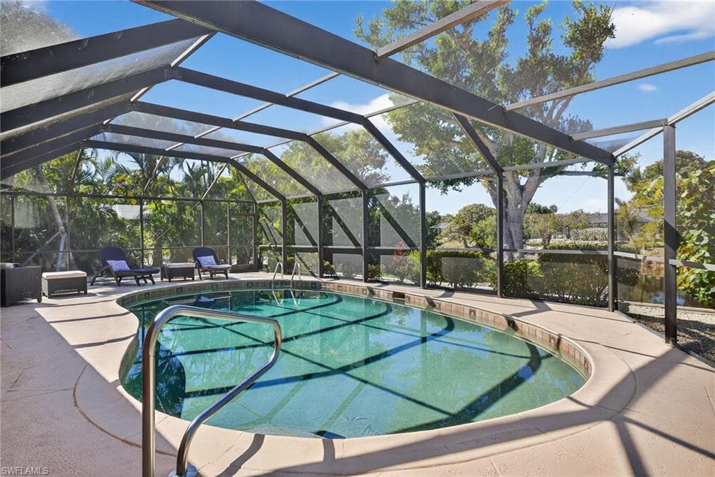 1065 Fish Crow RD, SANIBEL FL 33957-34