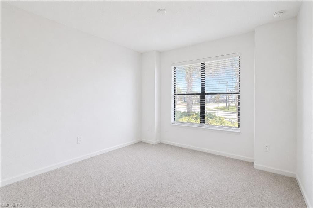 14745 Cantabria DR-12