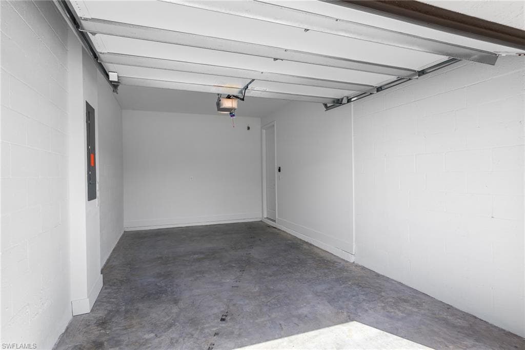 5693 Cassidy LN, AVE MARIA FL 34142-32