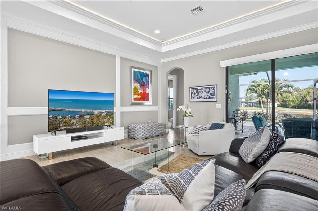 11910 White Stone DR, FORT MYERS FL 33913-5