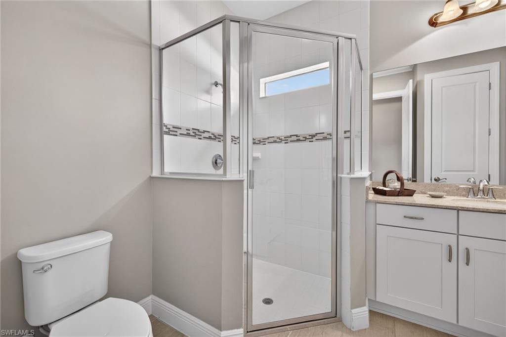 11910 White Stone DR, FORT MYERS FL 33913-25