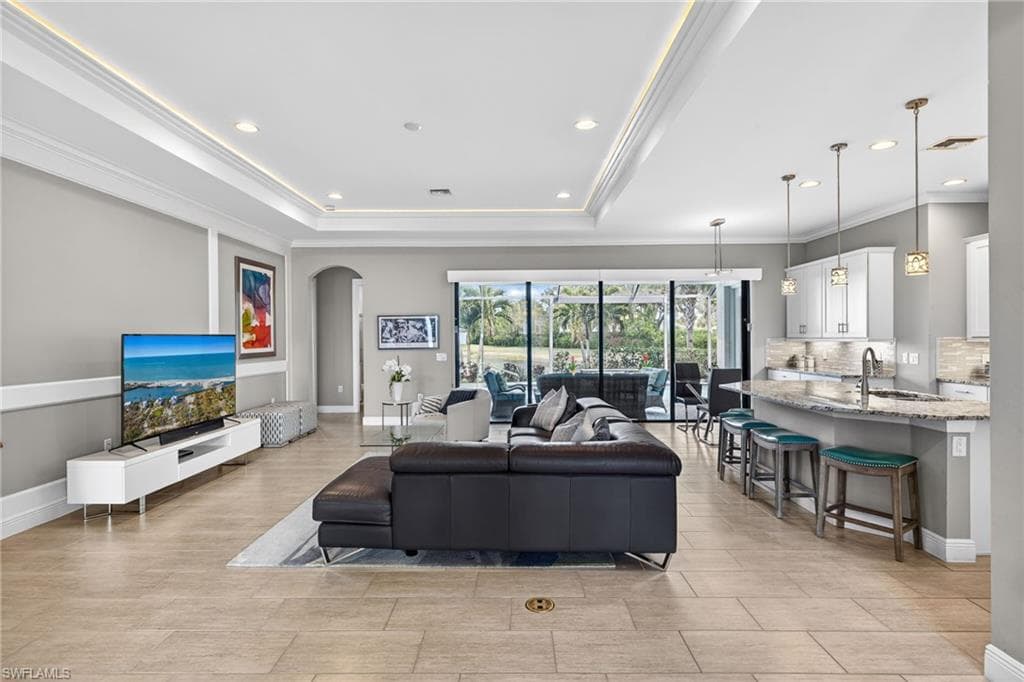 11910 White Stone DR, FORT MYERS FL 33913-2