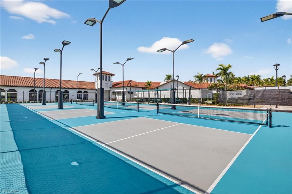 11910 White Stone DR, FORT MYERS FL 33913-43