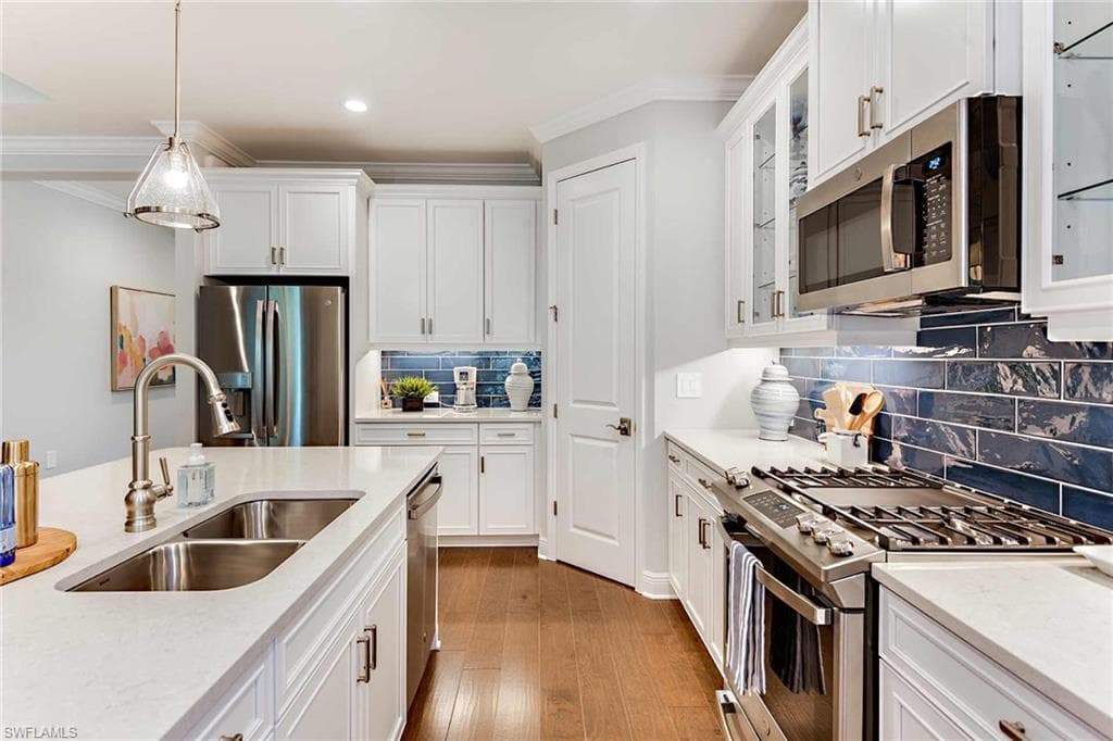 17807 Saddlebunch Key, FORT MYERS FL 33908-6