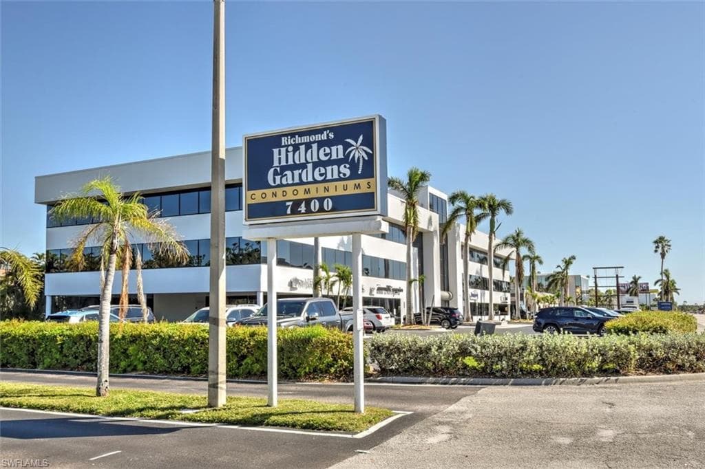 7400 College PKWY # 78D, FORT MYERS FL 33907-1