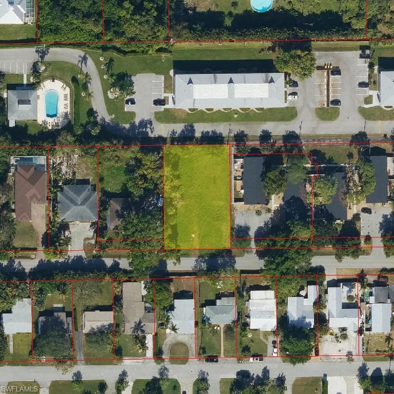 1101 Creech RD, NAPLES FL 34103-1