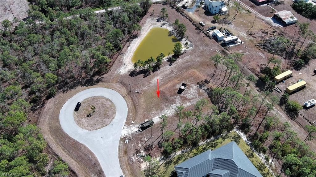 25460 Divot DR, BONITA SPRINGS FL 34135-4