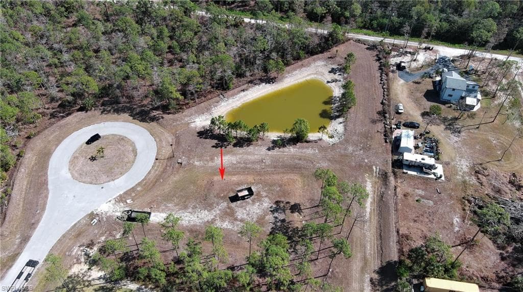 25460 Divot DR, BONITA SPRINGS FL 34135-3