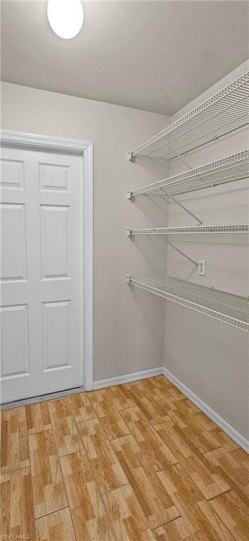 6078 Laurelwood DR, FORT MYERS FL 33905-31