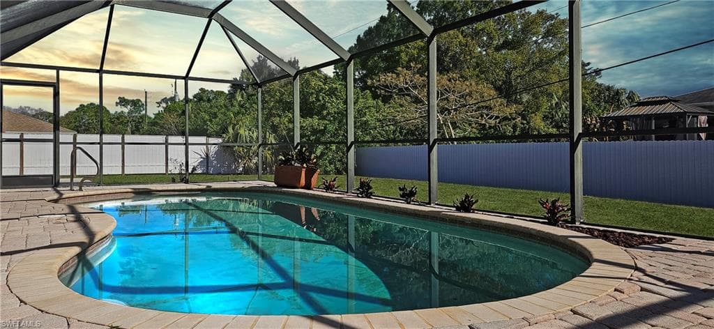 6078 Laurelwood DR, FORT MYERS FL 33905-32