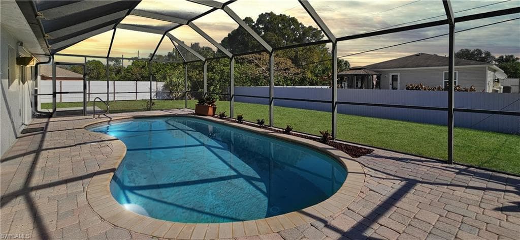 6078 Laurelwood DR, FORT MYERS FL 33905-34