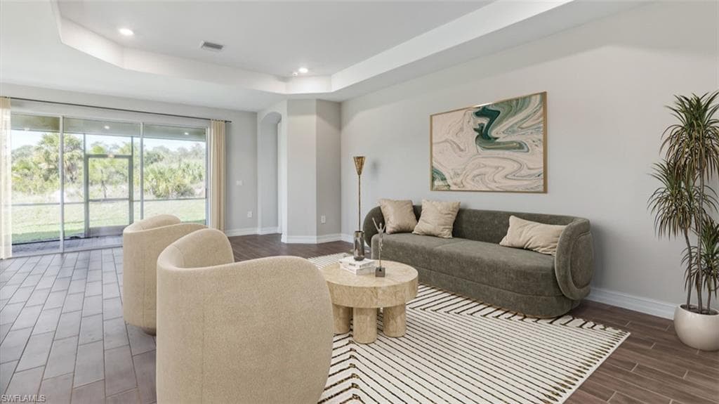 555 Spring Hill Lake LOOP-2