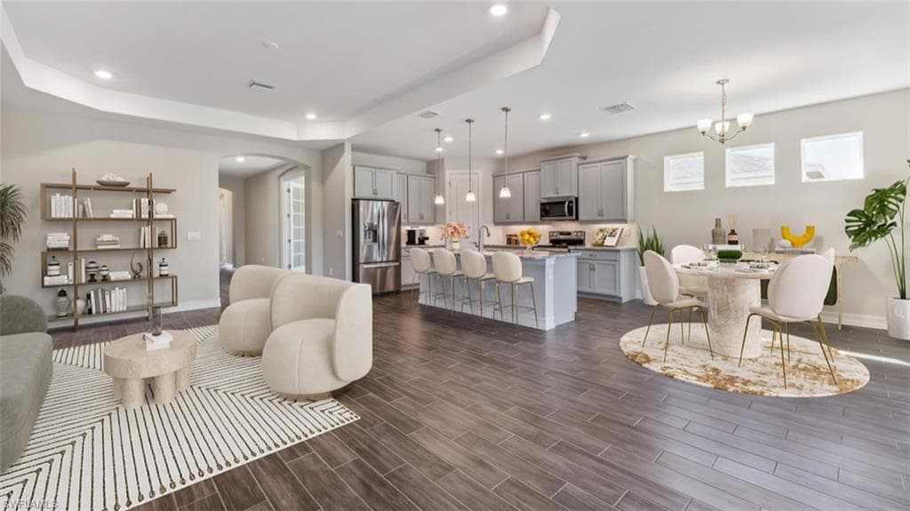 555 Spring Hill Lake LOOP-4