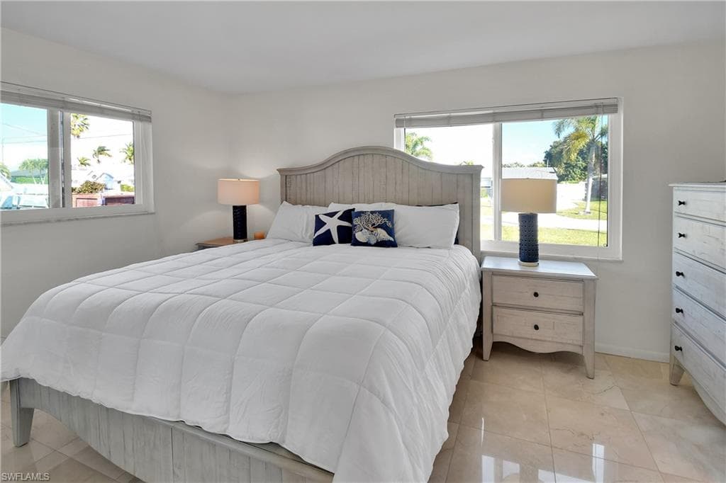 3018 SE 18th PL-12