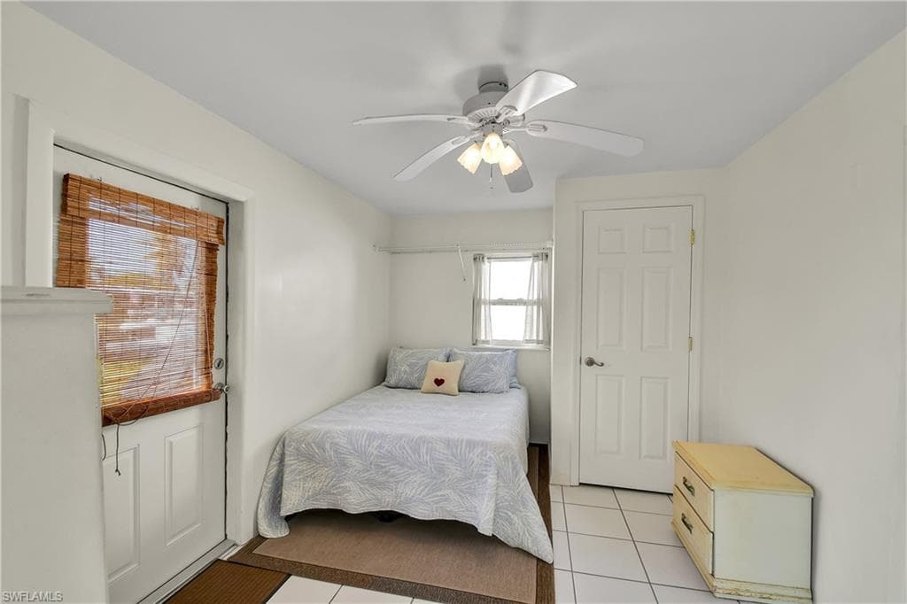 3018 SE 18th PL-21