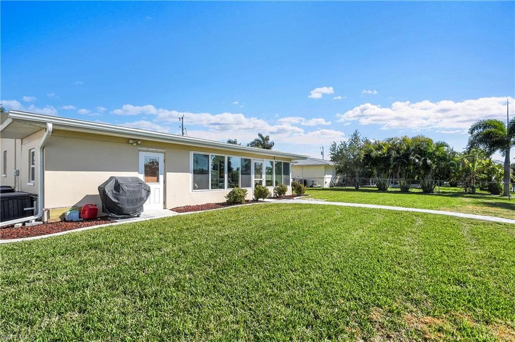 3018 SE 18th PL-27