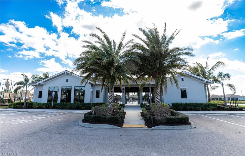 3650 Crimson LN, FORT MYERS FL 33916-30