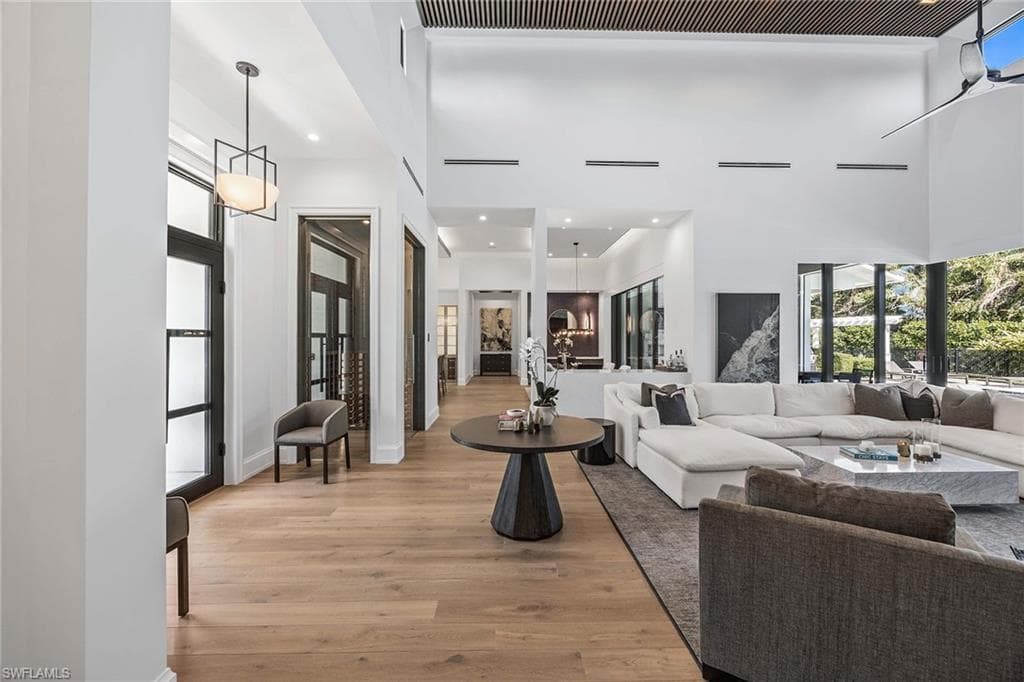 1300 Nautilus RD-6
