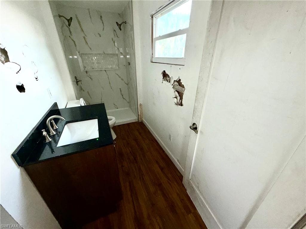 2632 Weeks AVE, NAPLES FL 34112-20