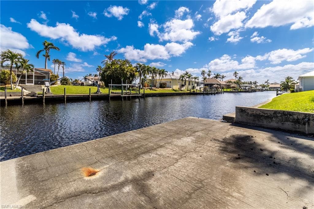 2523 SE 24th PL, CAPE CORAL FL 33904-31