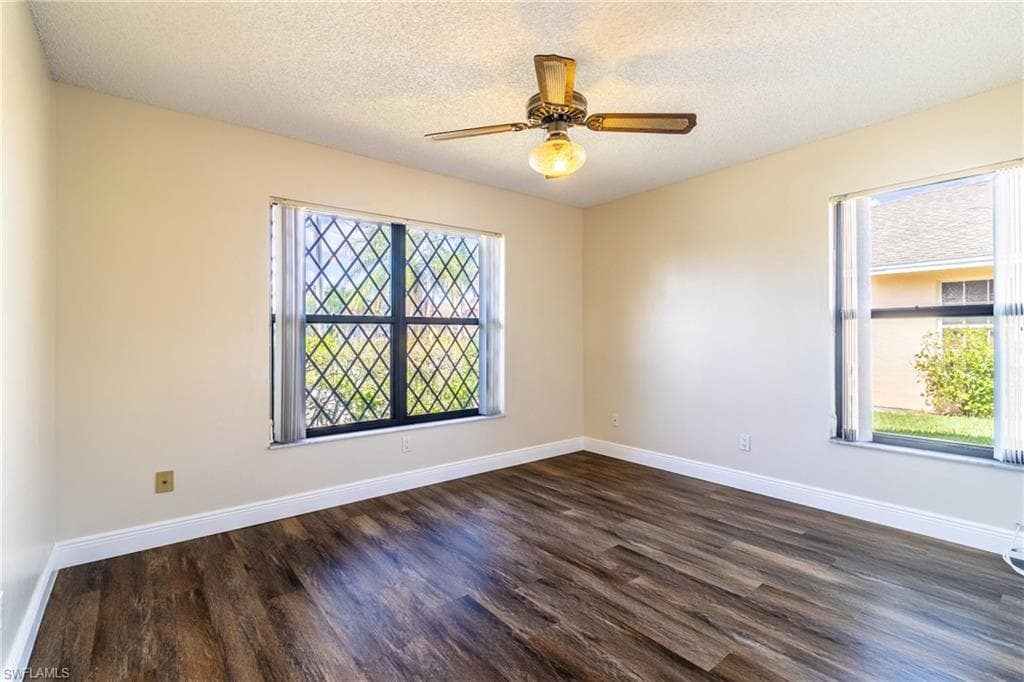 2523 SE 24th PL, CAPE CORAL FL 33904-19