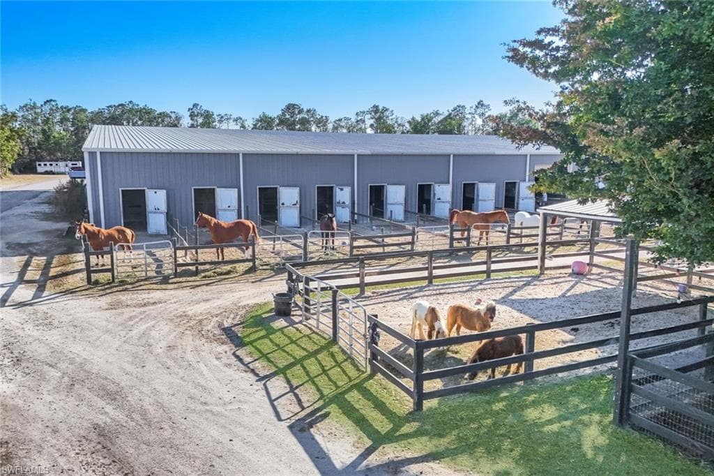 13731 E Terry ST, BONITA SPRINGS FL 34135-1