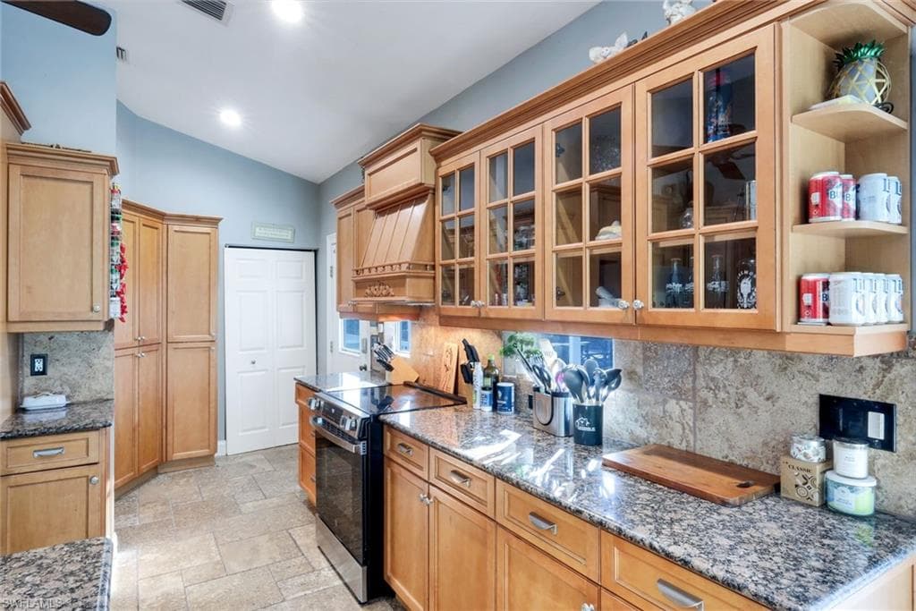13731 E Terry ST, BONITA SPRINGS FL 34135-6