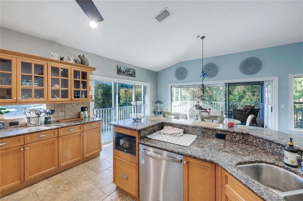 13731 E Terry ST, BONITA SPRINGS FL 34135-9