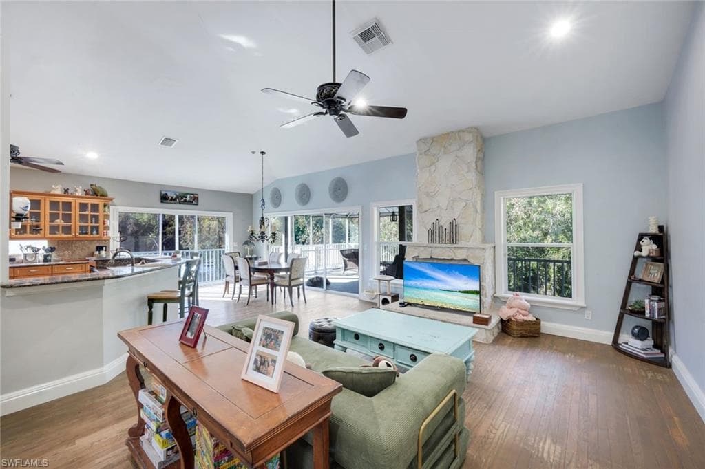 13731 E Terry ST, BONITA SPRINGS FL 34135-3