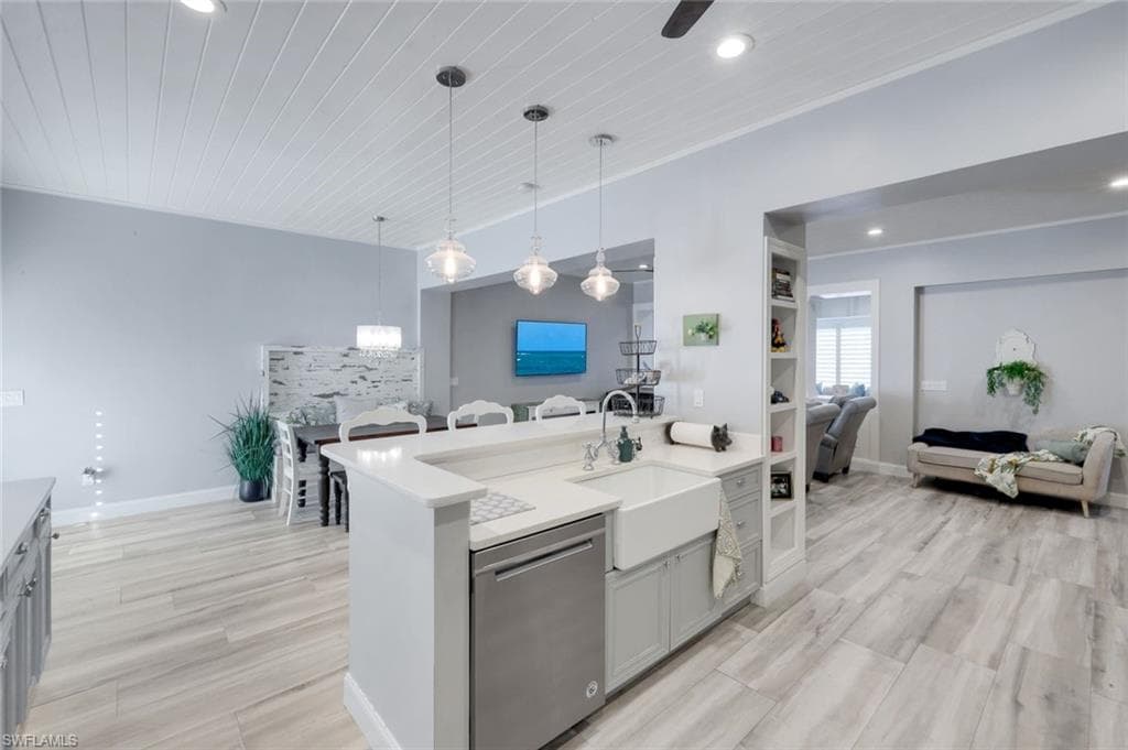 13731 E Terry ST, BONITA SPRINGS FL 34135-20