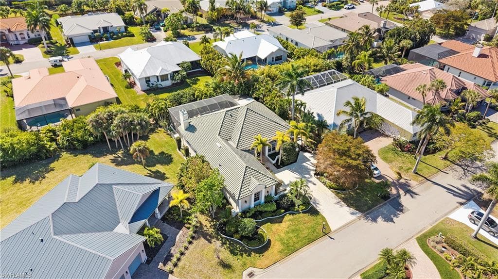 8558 S Lake CIR, FORT MYERS FL 33908-41