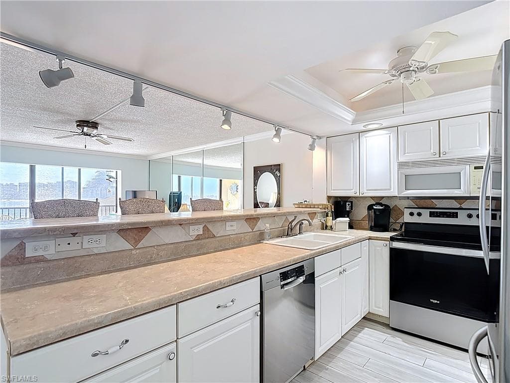 400 Lenell RD # 107, FORT MYERS BEACH FL 33931-7