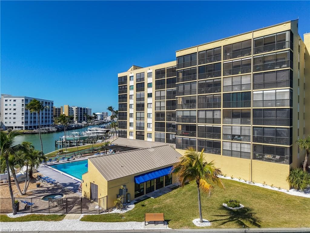 400 Lenell RD # 107, FORT MYERS BEACH FL 33931-19
